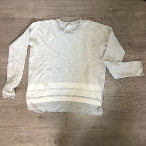 Orvis Sweater - Medium